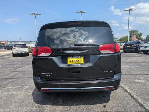 2017 Chrysler Pacifica Limited