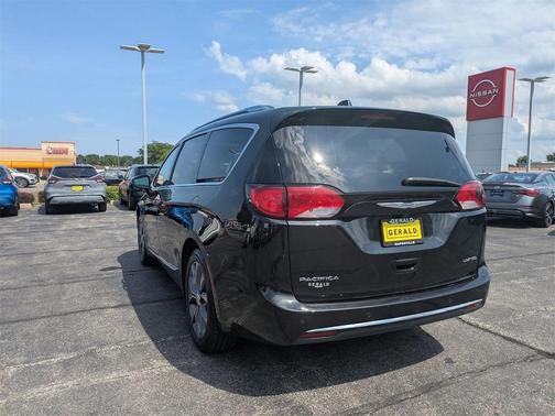 2017 Chrysler Pacifica Limited