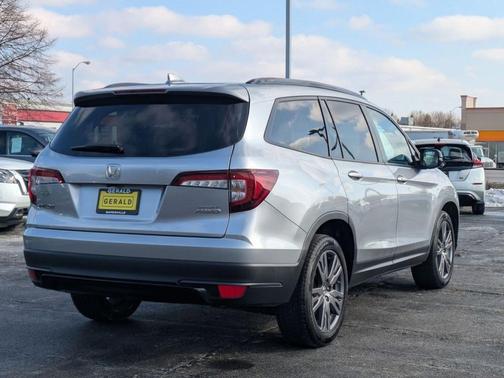 2022 Honda Pilot Sport