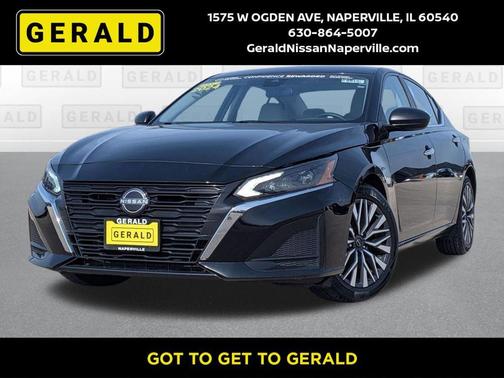 Black 2024 Nissan Altima 2.5 SV