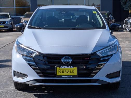 2023 Nissan Versa 1.6 SR