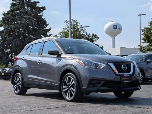 2020 Nissan Kicks SV