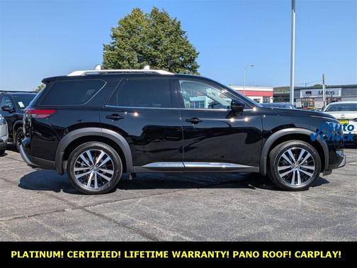 2024 Nissan Pathfinder Platinum