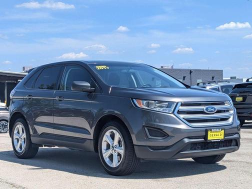 Magnetic 2017 Ford Edge SE