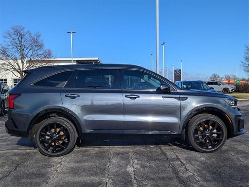 2023 Kia Sorento SX