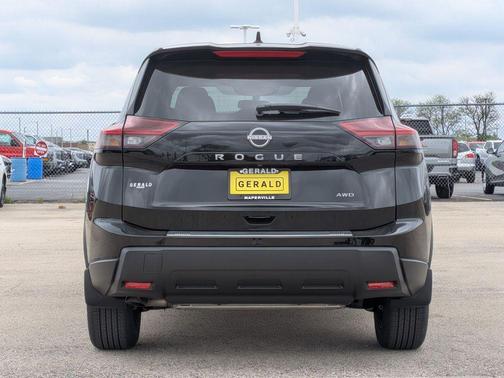Super Black 2026 Nissan Rogue SV