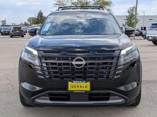 Super Black 2026 Nissan Pathfinder SL