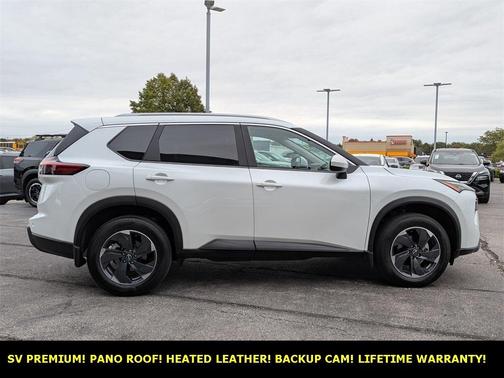 2025 Nissan Rogue SV