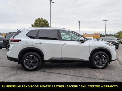 2025 Nissan Rogue SV