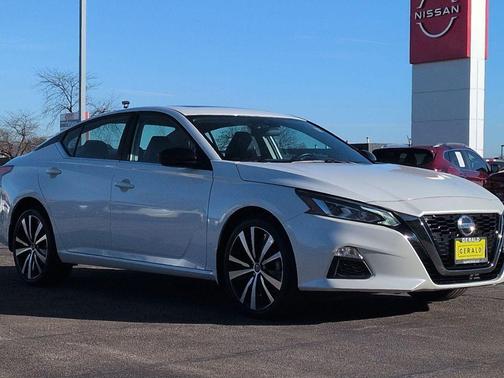 2021 Nissan Altima 2.5 SR