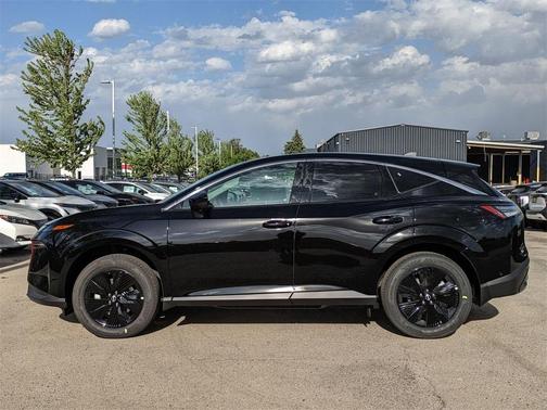 2025 Nissan Murano SV