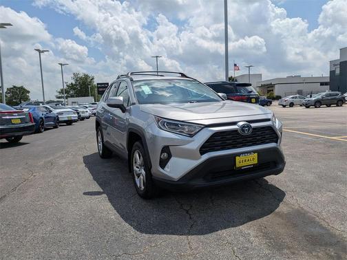 2021 Toyota RAV4 Hybrid XLE Premium