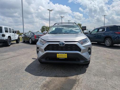 2021 Toyota RAV4 Hybrid XLE Premium