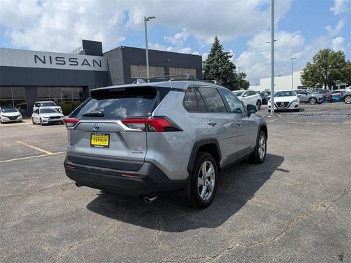 2021 Toyota RAV4 Hybrid XLE Premium