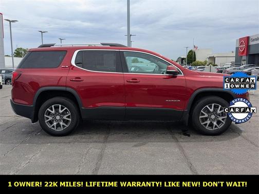 2023 GMC Acadia SLE