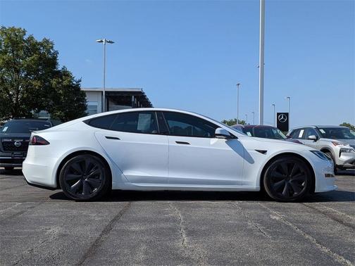 2022 Tesla Model S Base