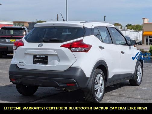 2019 Nissan Kicks S