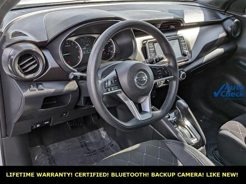 2019 Nissan Kicks S