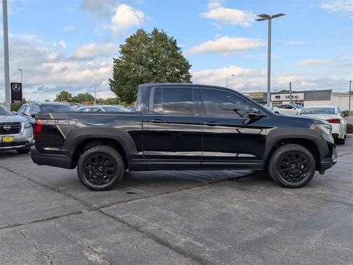 2022 Honda Ridgeline Black Edition