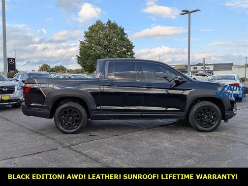 2022 Honda Ridgeline Black Edition