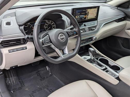 2024 Nissan Altima 2.5 SL