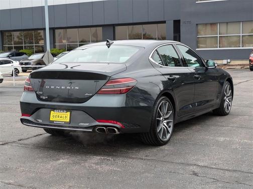 2023 Genesis G70 2.0T