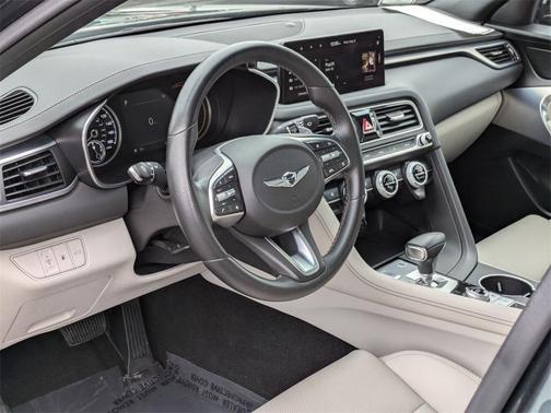 2023 Genesis G70 2.0T