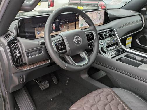 2025 Nissan Armada Platinum