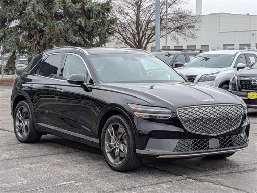 2023 Genesis Electrified GV70 Advanced