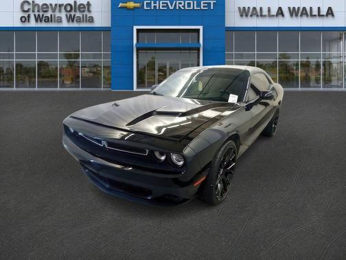 Pitch Black Clearcoat 2021 Dodge Challenger SXT