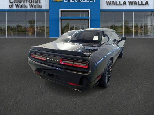 Pitch Black Clearcoat 2021 Dodge Challenger SXT