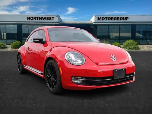 2012 Volkswagen Beetle Base
