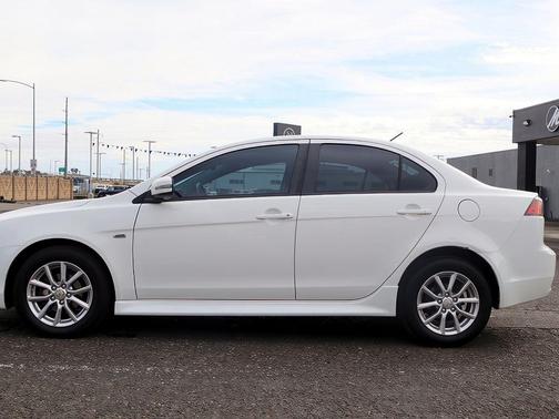2015 Mitsubishi Lancer ES