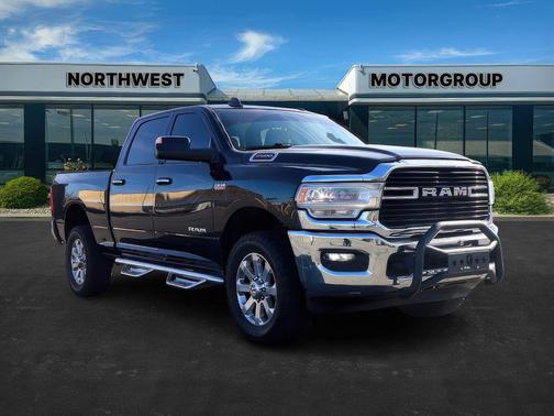2019 RAM 2500 Big Horn Crew Cab 4x4 6'4' Box