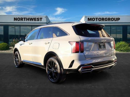 2022 Kia Sorento EX
