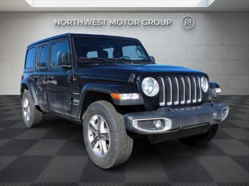 2023 Jeep Wrangler 4-Door Sahara