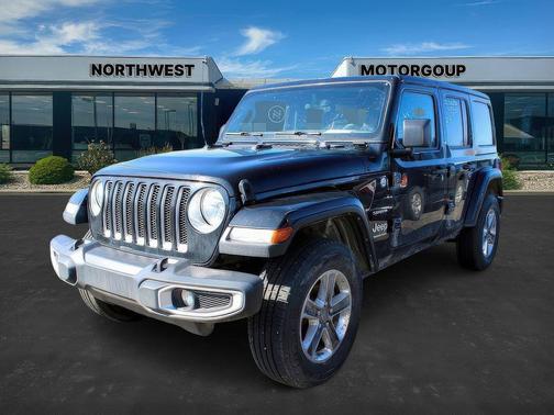 2023 Jeep Wrangler 4-Door Sahara