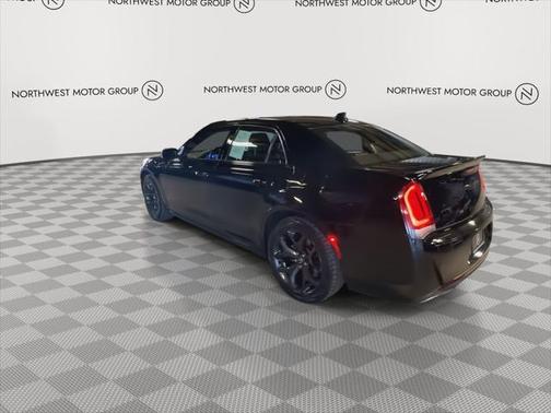2022 Chrysler 300 S