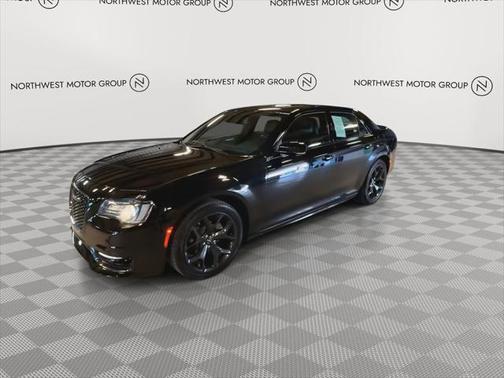 2022 Chrysler 300 S