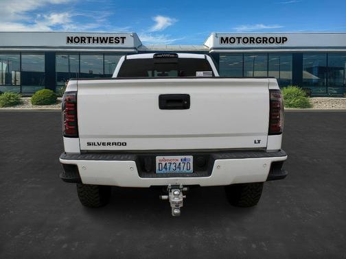 2018 Chevrolet Silverado 1500 2LT