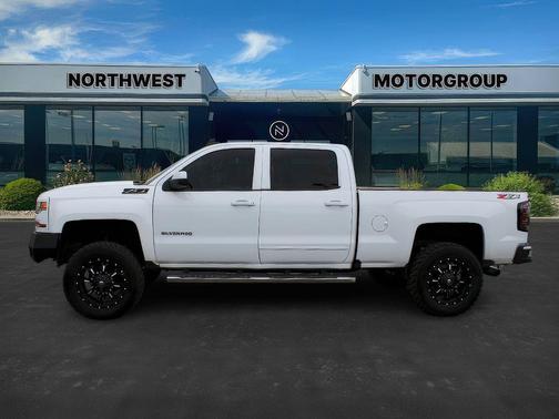 2018 Chevrolet Silverado 1500 2LT