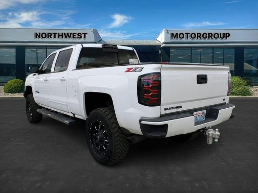 2018 Chevrolet Silverado 1500 2LT