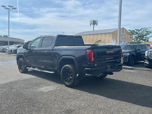 Titanium Rush Metallic 2023 GMC Sierra 1500 AT4