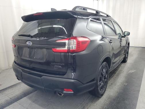 Crystal Black Silica 2023 Subaru Ascent Onyx Edition 7-Passenger