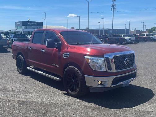 Cayenne Red 2017 Nissan Titan SL