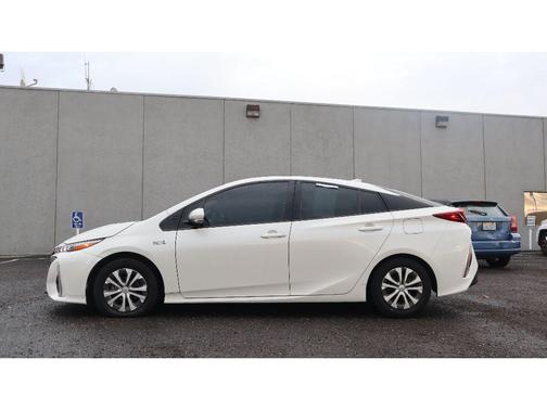 2018 Toyota Prius Prime Premium
