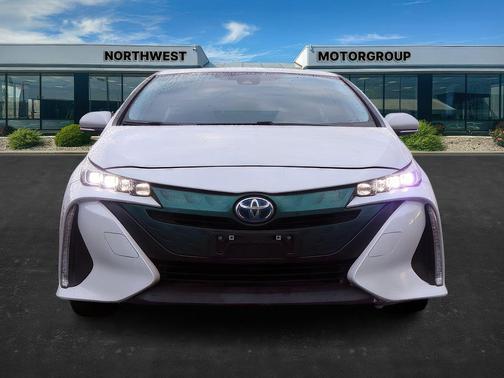 2018 Toyota Prius Prime Premium