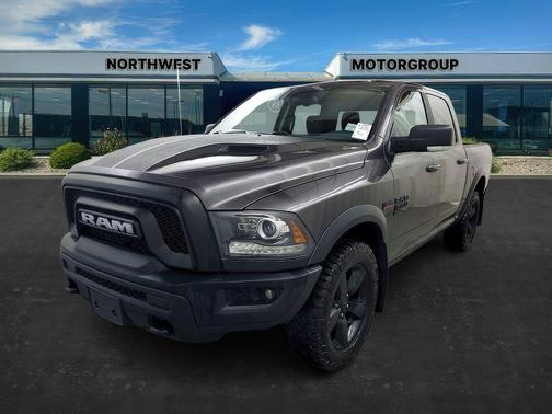 2019 RAM 1500 SLT
