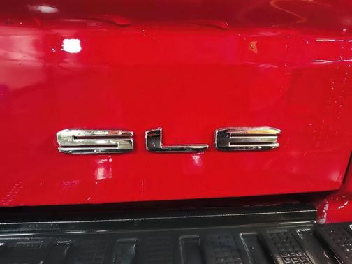 2023 GMC Sierra 1500 SLE