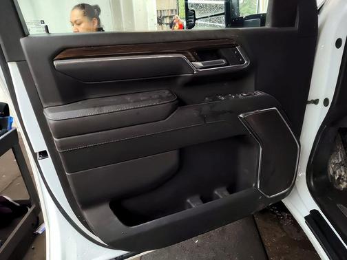 2024 Chevrolet Silverado 3500 LT